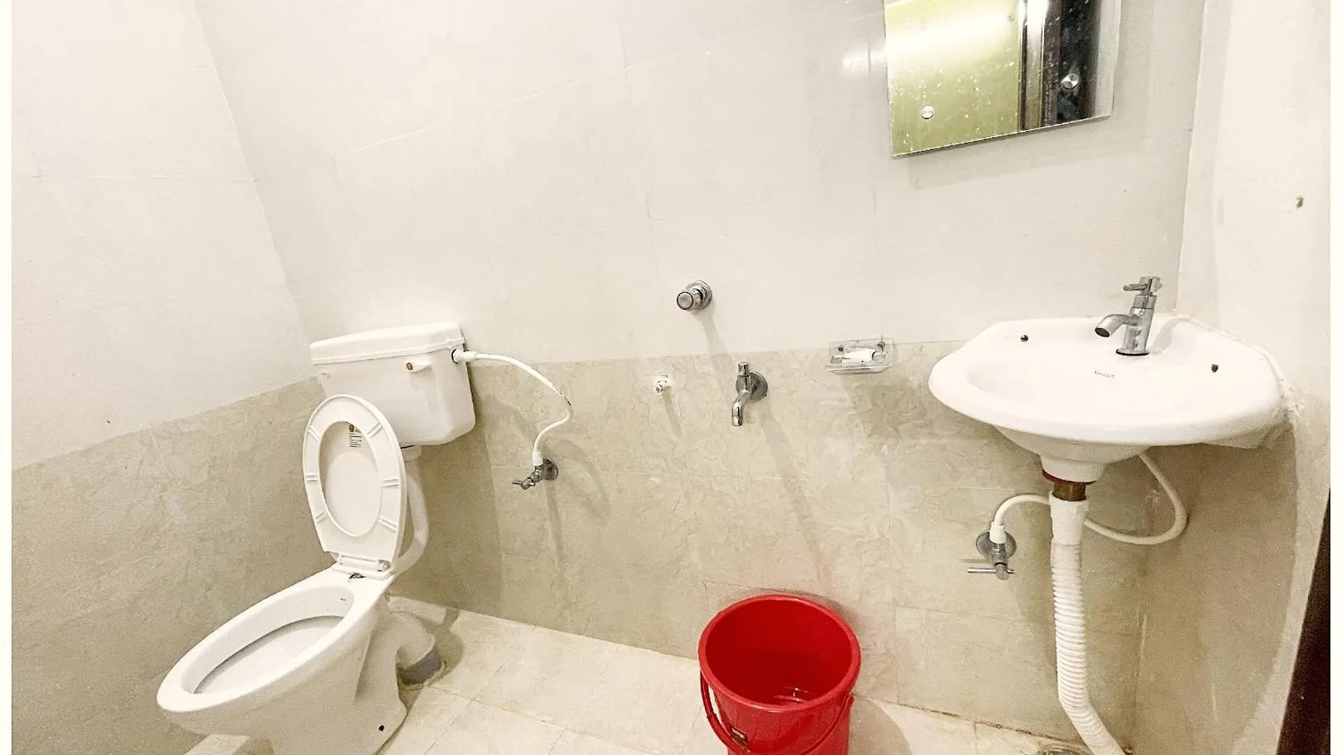 Hotel Mantavya Premium Near Kashi Vishwanath Temple - Lift And Parking Facilities - Air Conditioning Room - Top Rated Four Star Hotel Varanasi