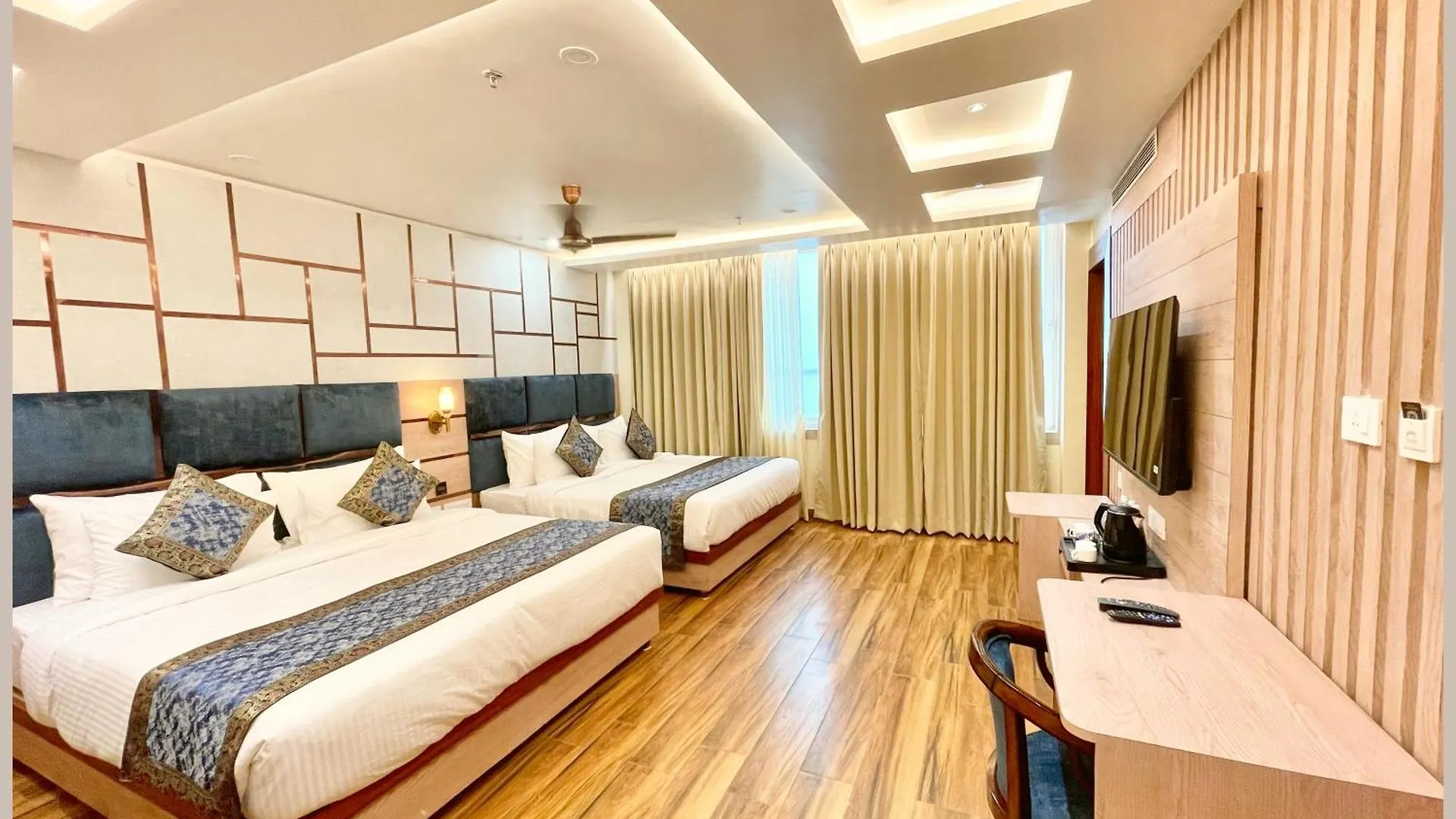 Hotel Mantavya Premium Near Kashi Vishwanath Temple - Lift And Parking Facilities - Air Conditioning Room - Top Rated Four Star Hotel Varanasi