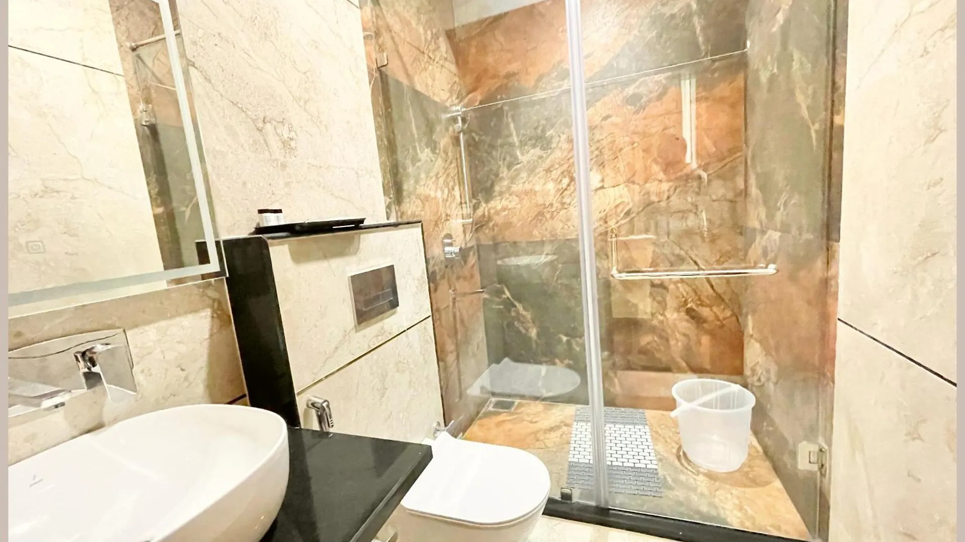 Hotel Mantavya Premium Near Kashi Vishwanath Temple - Lift And Parking Facilities - Air Conditioning Room - Top Rated Four Star Hotel Varanasi